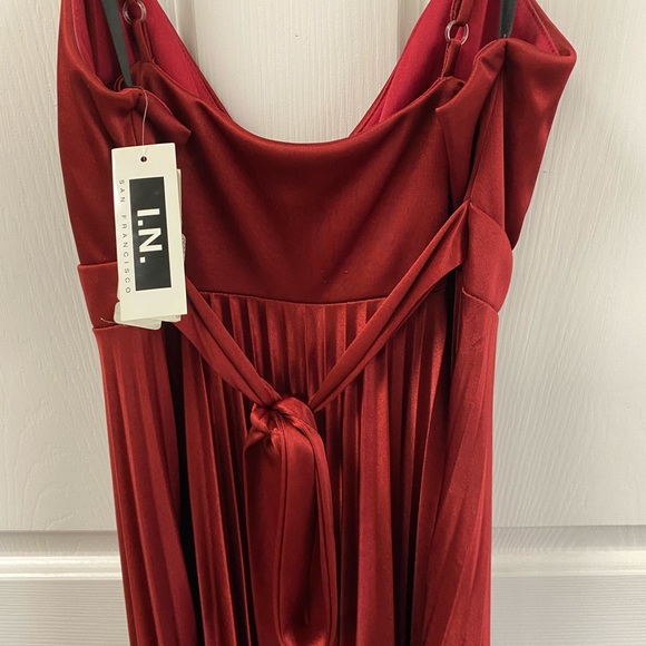 Burgundy Dress - Picture 4 of 4